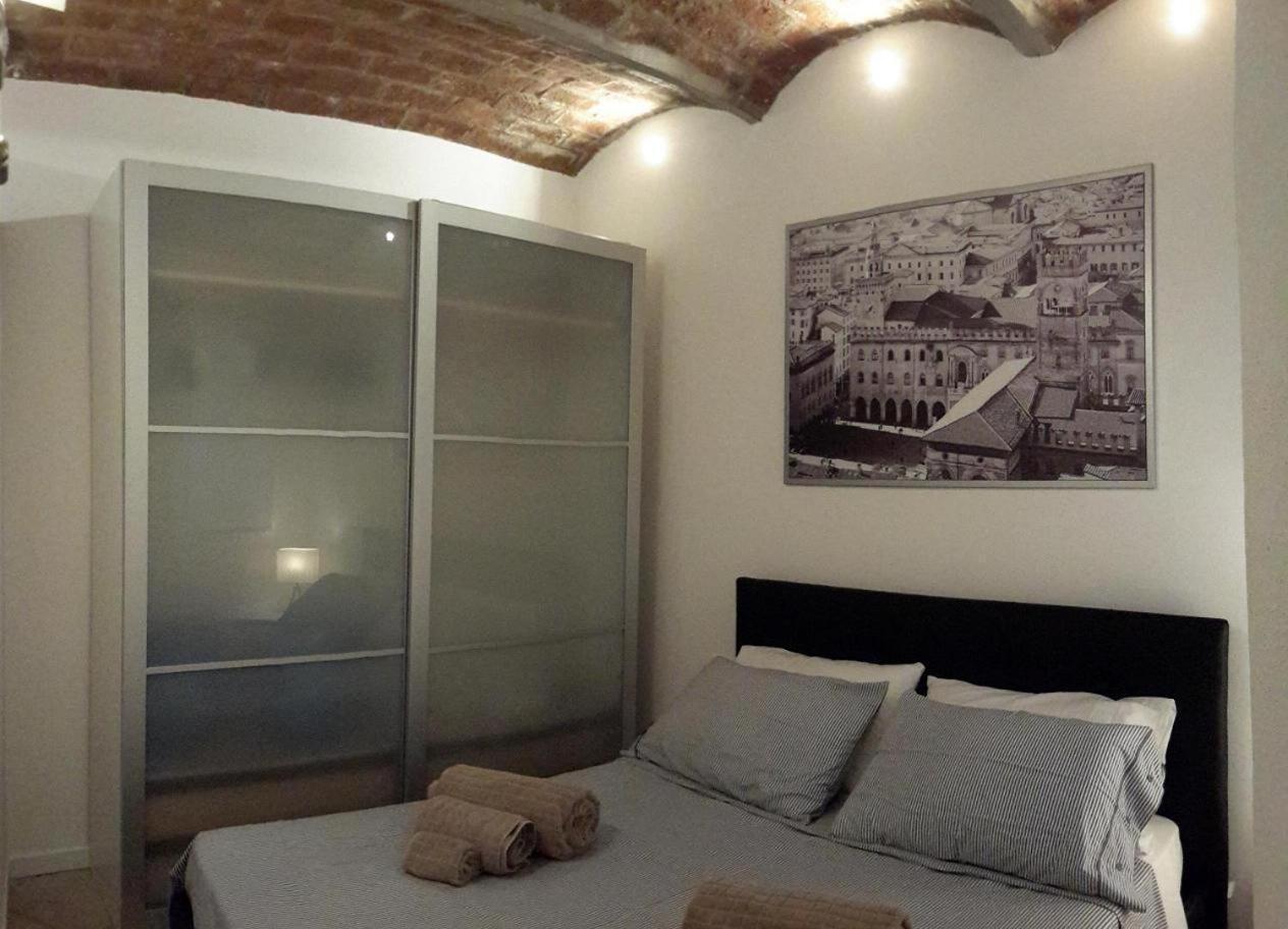 Fuori Portico Rialto Apartment Болоня Екстериор снимка